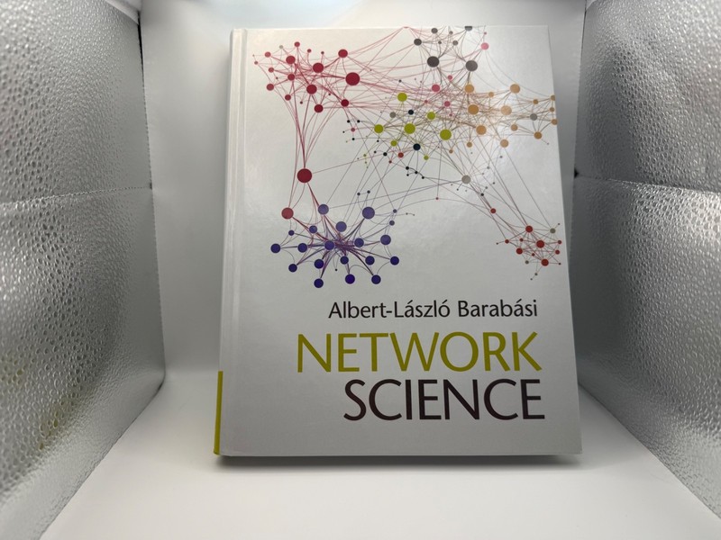 Network Science 1st Edition by Albert-László Barabási ISBN-10 (1107076269)