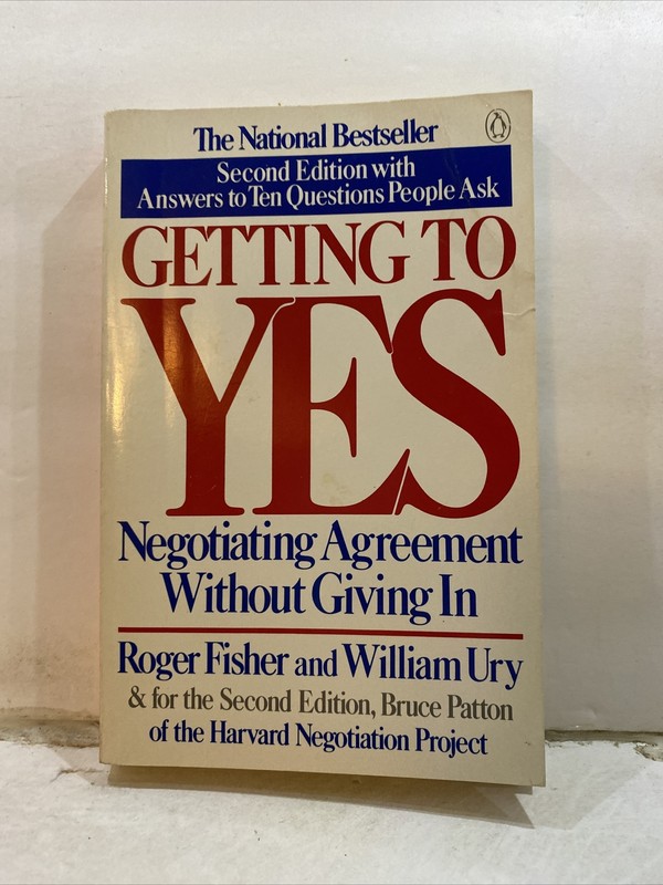 Getting To Yes - Roger Fisher & William Ury (Paperback, 1991)