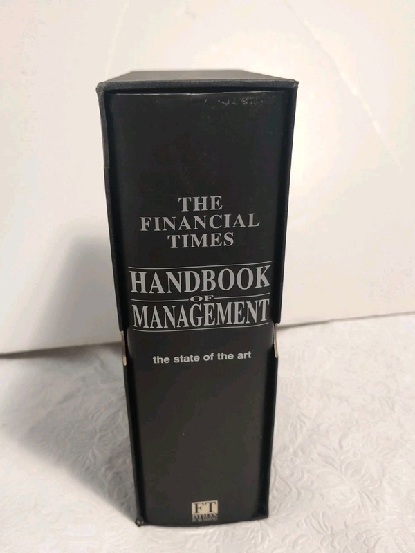 Financial Times Handbook of Management by Stuart Crainer 1995, Hardcover A16