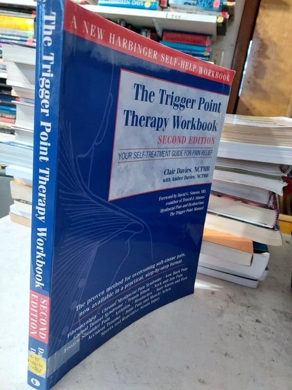The Trigger Point Therapy Workbook Second Edition Davies (2004,TPK) HZ16 gallery