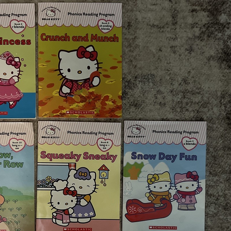 Scholastic Hello Kitty Phonics Reading Program Lot of 10 Books Like New gallery