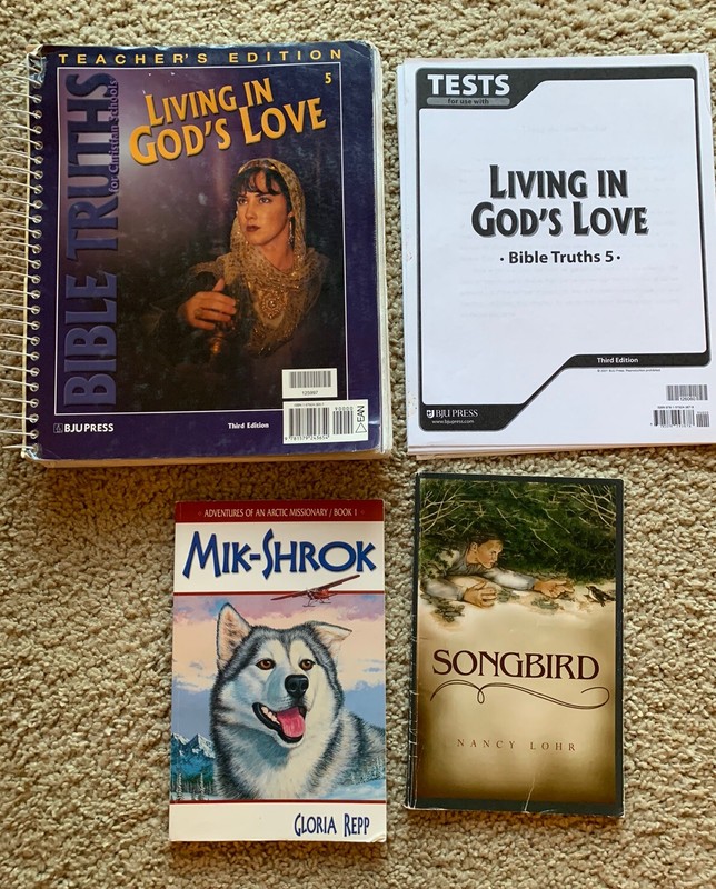 BJUP Bible Truths 5 Living in God's Love 5th Grade Teacher Book/Tests, 2 readers