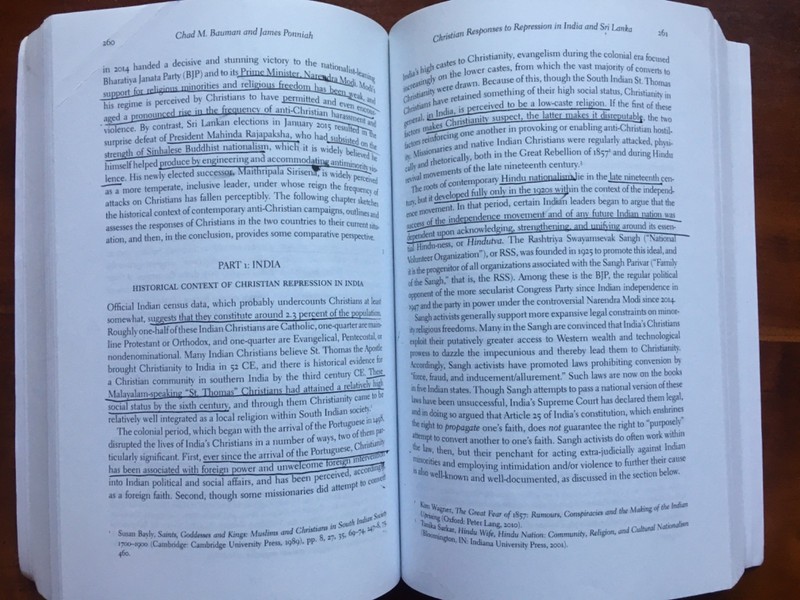 Under Caesar's Sword How Christians Respond to Persecution, Paperback, Good gallery