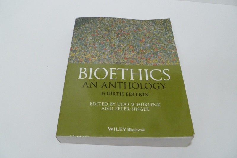 Blackwell Philosophy Anthologies Ser.: Bioethics : An Anthology by Peter Singer