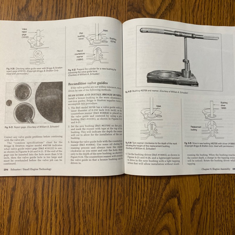 Small Engine Technology (SC) (Automotive Technology Series), Schuster, William, gallery