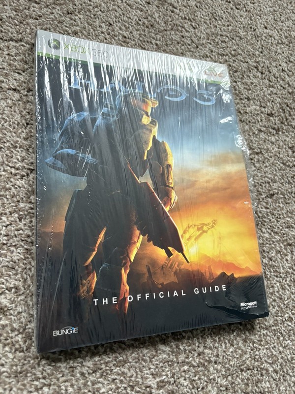 Halo 3: The Official Guide By Piggyback Authors Xbox Bungie Collectible Book