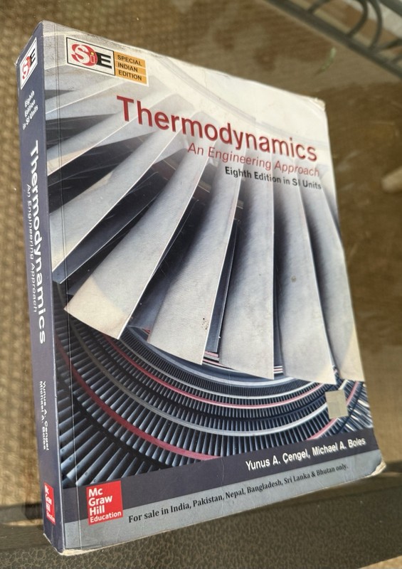 Thermodynamics: an Engineering Approach by Yunus A. Cengel and Michael A. Boles