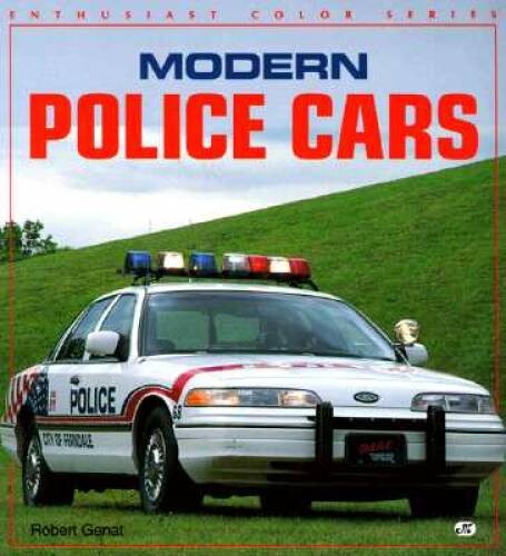 Modern Police Cars (Enthusiast Color Series) – Paperback – VERY GOOD