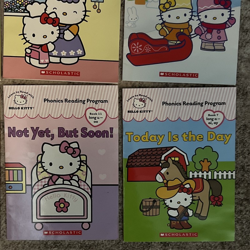 Scholastic Hello Kitty Phonics Reading Program Lot of 10 Books Like New gallery