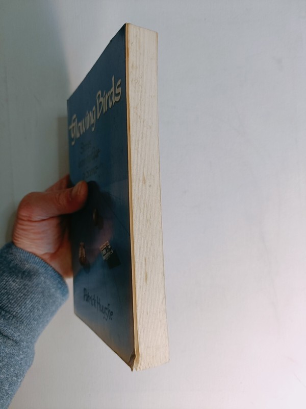 Glowing Birds - Stories From the Edge of Science by Patrick Huyghe 1985 pb gallery