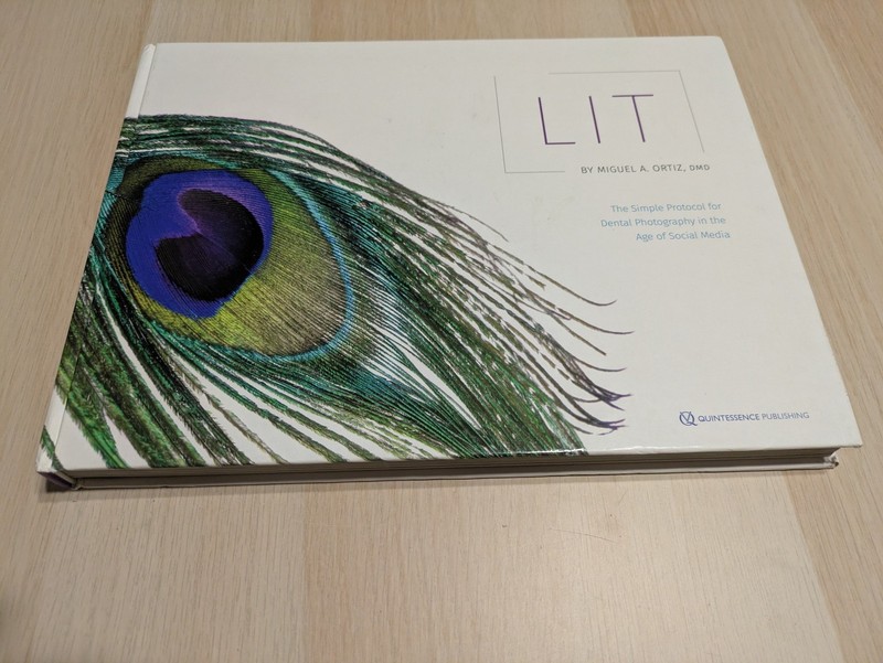 Lit: The Simple Protocol for Dental Photography in the Age of Social Media