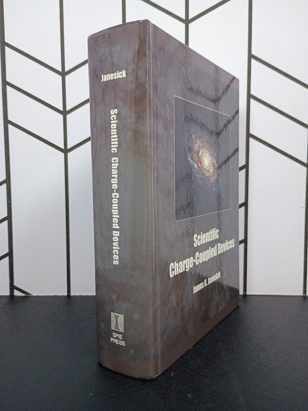 Scientific Charge-Coupled Devices Janesick SPIE Press CCD Imaging NASA HC VG