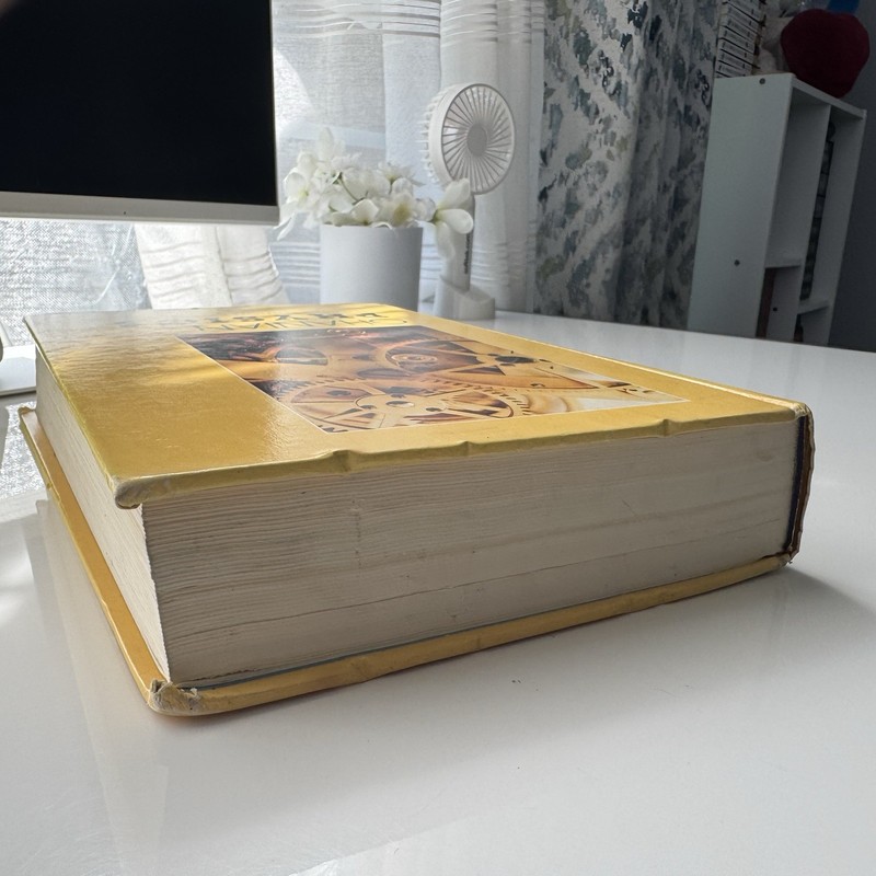 Hans C. Ohanian Physics 2nd Edition Expanded Hardcover Textbook (1989) gallery