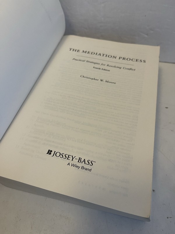 Mediation Process : Practical Strategies for Resolving Conflict 1st Edition PB gallery