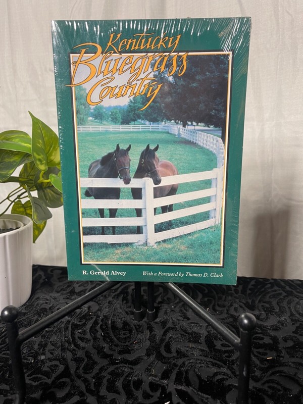Kentucky Bluegrass Country by R. Gerald Alvey
