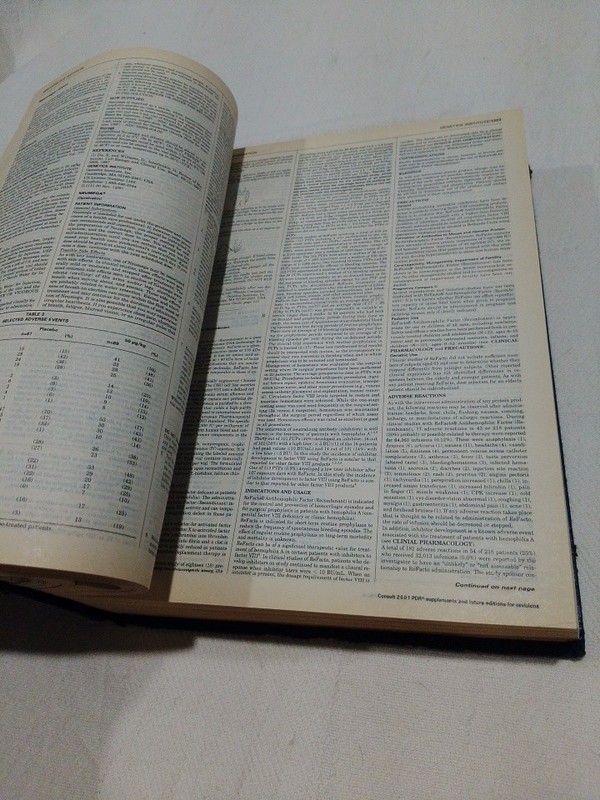 Physicians' Desk Reference Physicians' Desk Reference, 2001 (Hospital/Library... gallery