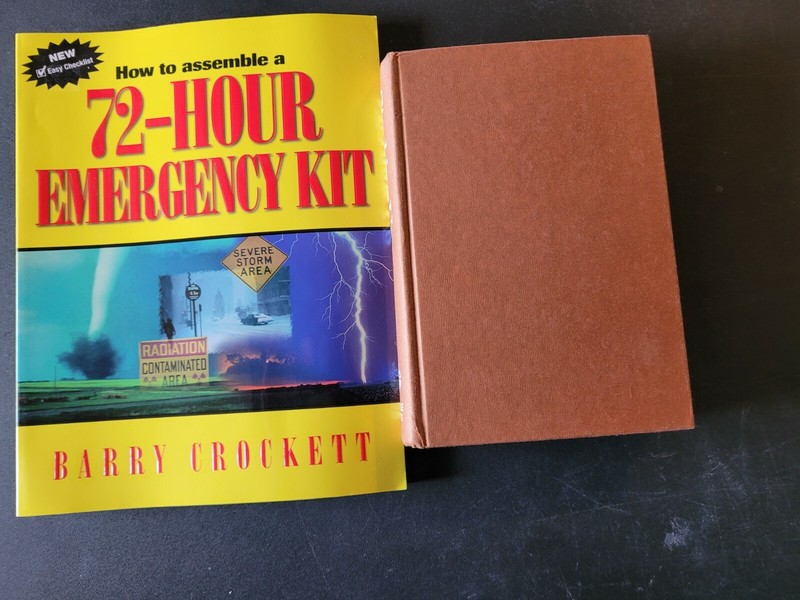 Survival Prepping Books Lot 2 “Stocking Up” Rodale 1973 & 72-Hour Kit SV12