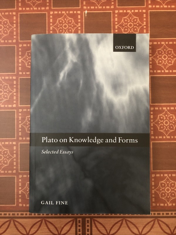 Plato on Knowledge and Forms: Selected Essays by Gail Fine (English) Paperback