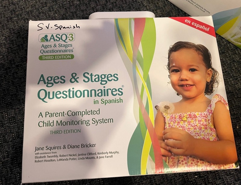 ASQ-3 Ages & Stages Questionnaires in Spanish : A Parent-completed Child Moni…