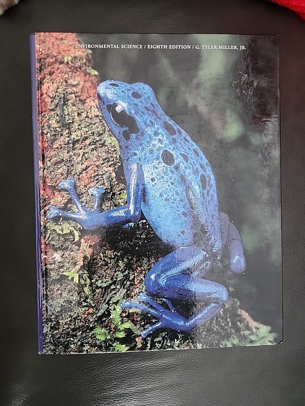 Environmental Science with Infotrac by G. Tyler Miller Jr.(Hardcover)8th edition