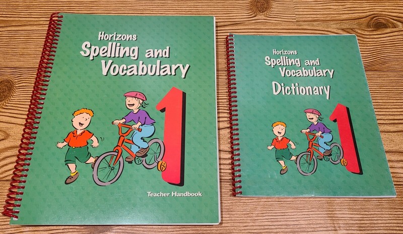 Alpha Omega HORIZONS SPELLING & VOCABULARY 1 – Teacher Book & Student Dictionary
