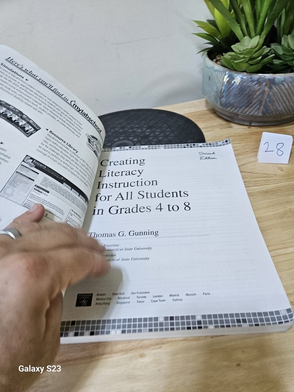 CREATING LITERACY INSTRUCTION FOR ALL STUDENTS IN GRADES 4 By Thomas G. Gunning gallery