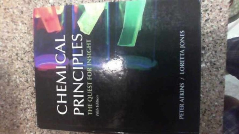 Chemical Principles – Hardcover, by Atkins Peter; Jones Loretta – Acceptable