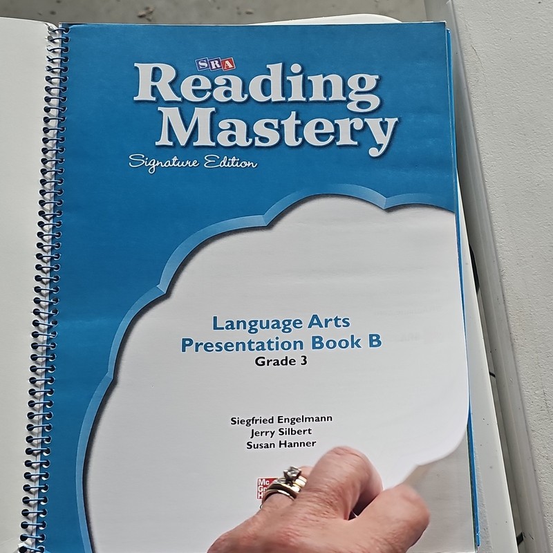 SRA Reading Mastery Signature Ed Grade 3 Language Arts Pres Book A/B + Workbook gallery