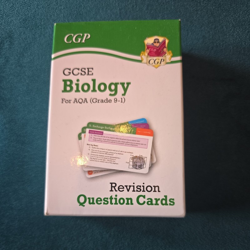 9-1 GCSE Biology AQA Revision Question Cards: ideal for exams in… by CGP Books