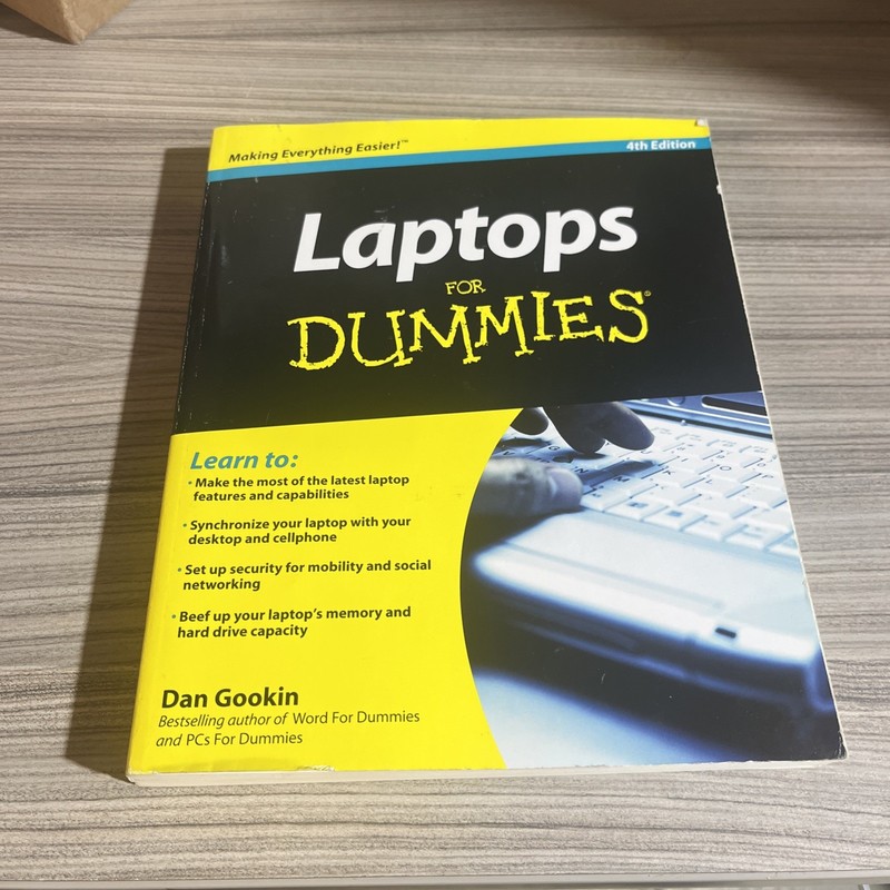 For Dummies Ser.: Laptops for Dummies by Dan Gookin (2010, Trade Paperback)
