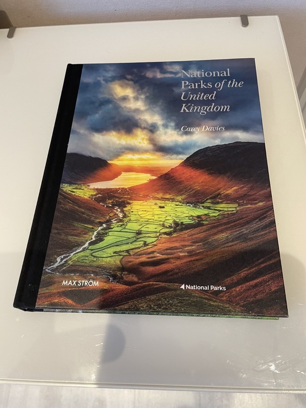 NATIONAL PARKS OF THE UNITED KINGDOM - LARGE GLOSSY HARDBACK BOOK gallery
