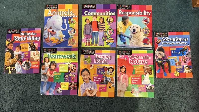 My Sidewalks on Reading Street – Set of 8 Leveled Readers (Pearson Scott)