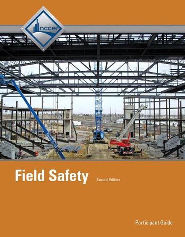 Field Safety Trainee Guide by NCCER (English) Paperback Book