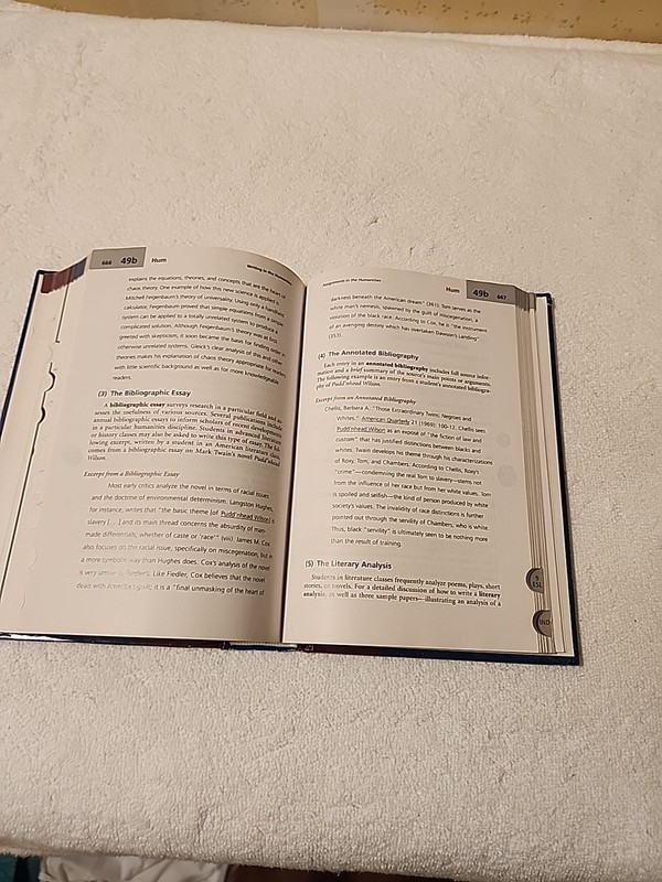 Holt Handbook by Stephen R. Mandell and Laurie G. Kirszner (2001, Hardcover) gallery