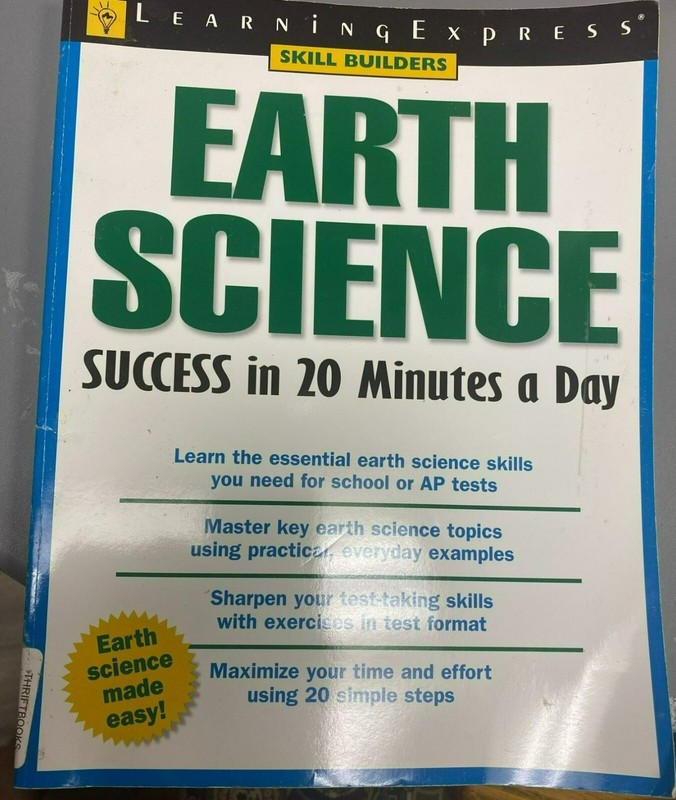 LearningExpress Skill Builders Earth Science: Success In 20 Minutes A Day educat