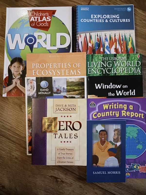 My Father’s World Exploring Countries & Cultures Teacher’s Manual and 8 Books