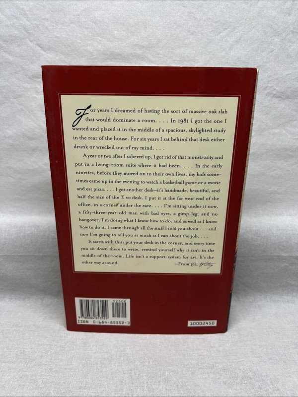 On Writing by Stephen King First Edition HCDJ $25.00 (2000) gallery