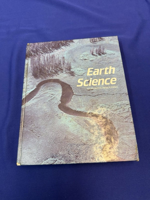 Earth Science Textbook Namowitz Spaulding DC Heath 1985 Hardcover