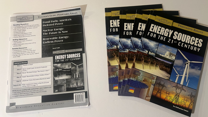 Benchmark Energy Sources for the 21st Century Student Set (4) + Teacher guide
