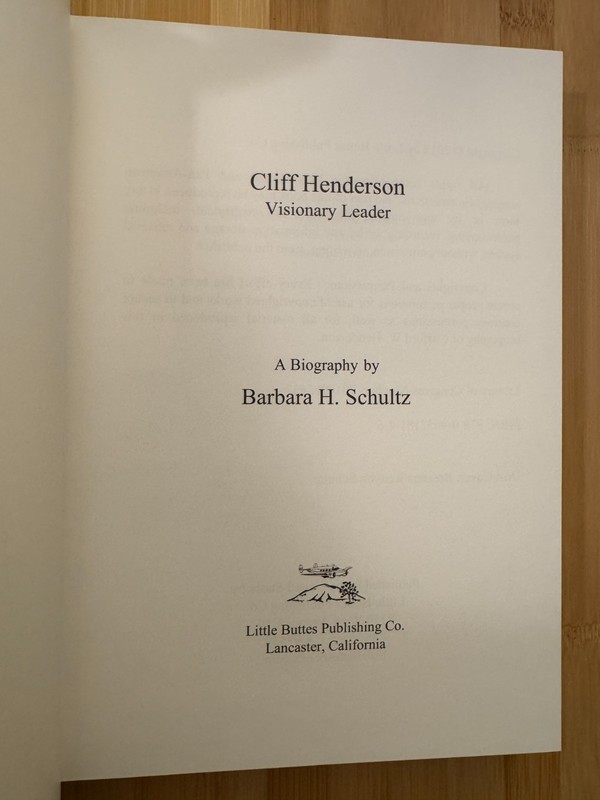 CLIFF HENDERSON Visionary Leader SIGNED BOOK Barbara H Schultz 1ST ED. Hardcover gallery