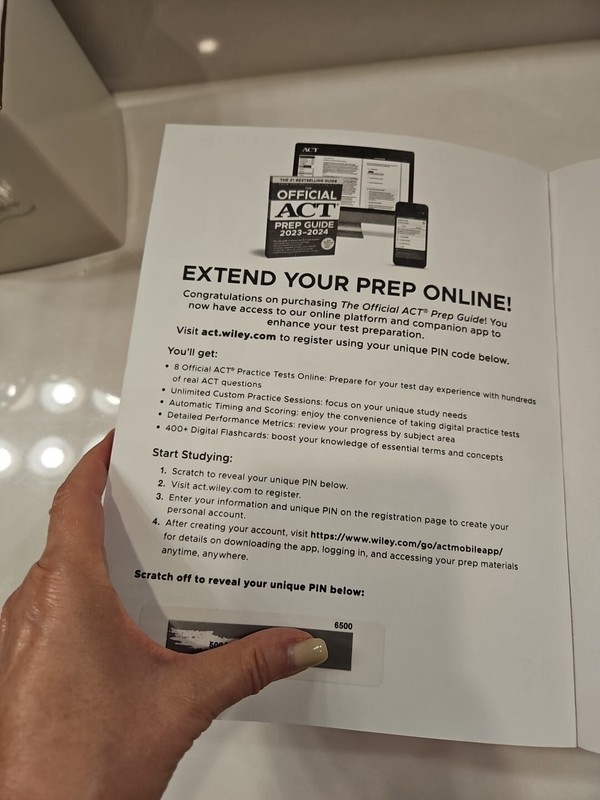 The Official ACT Prep Guide 2023-2024, Paperback - Very Good gallery