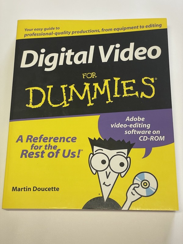 Digital Video for Dummies by Dummies Technical Press Staff (1999) Very Good + CD