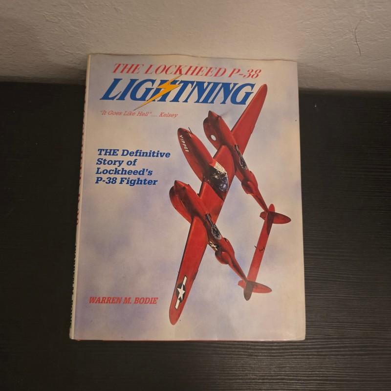 The Lockheed P-38 Lightning HC Warren M. Bodie 1991