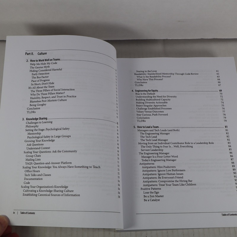 Software Engineering at Google: Lessons Learned from Programming Over Time gallery