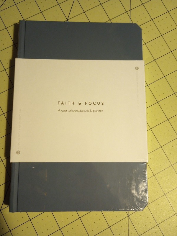 Faith & Focus Ocean Blue : Bridging Faith and Everyday Life by Christian Planner