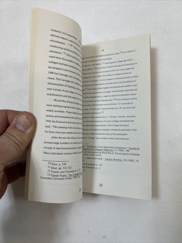 Fundamentals of the Research Paper - William Leahy (Pamphlet, 1983) Kenneth Pub. gallery