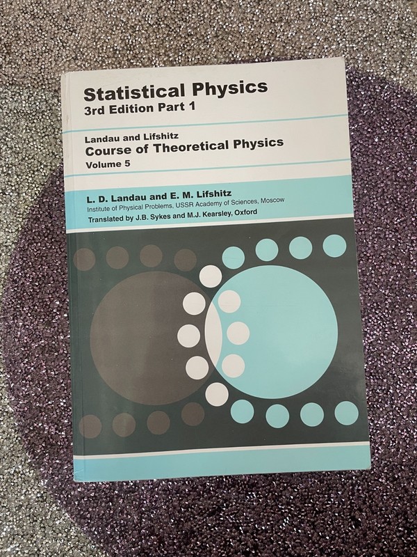 Statistical Physics, Third Edition, Part – Paperback, by Landau L D; – Very Good